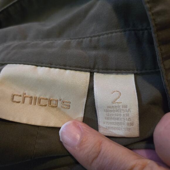Chico’s Olive Button Front Utility Shirt Women’s Size 2 - Picture 8 of 10